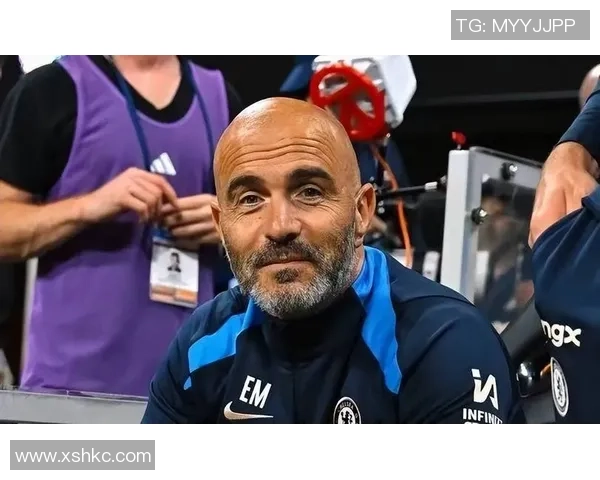 足球球星秃头风采大揭晓：他们的光头形象和场上表现一样耀眼