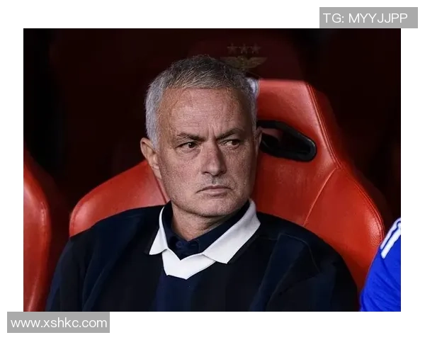 2025年全球50大足球球星榜单排名揭晓实力与未来并驾齐驱